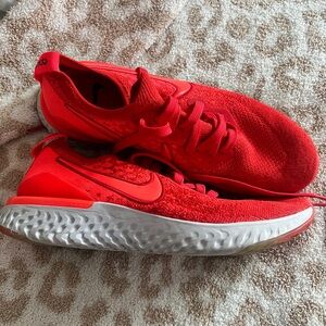 Nike Epic React Shoes Men’s 9 Womens 10.5
